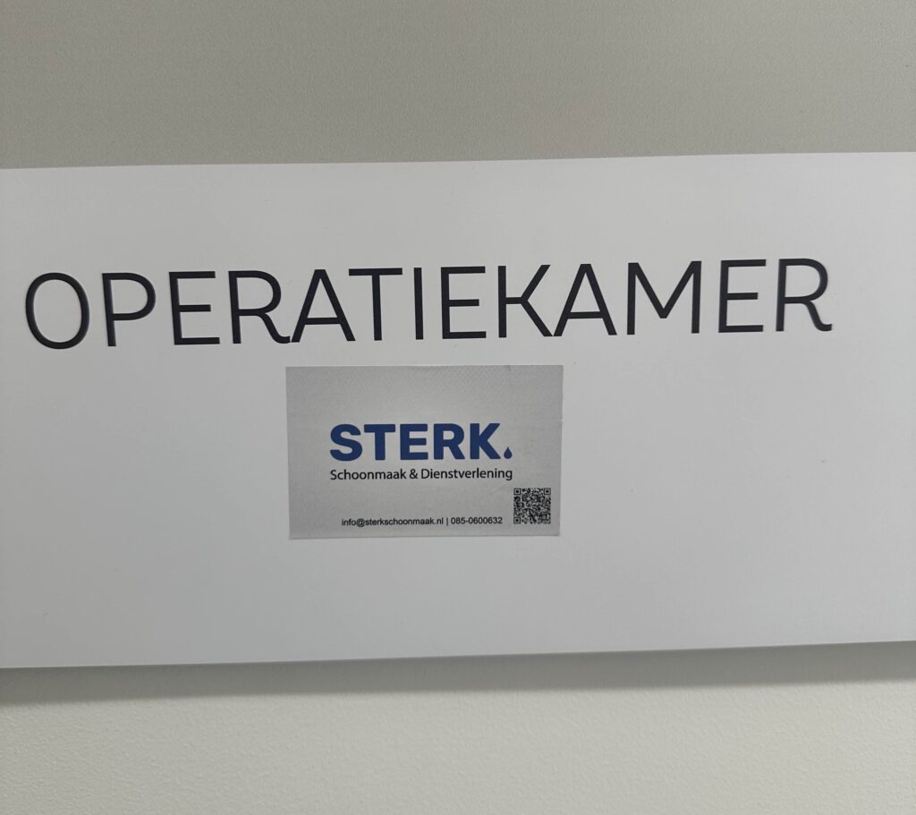 Schoonmaak operatiekamer Sterk